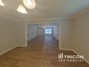 543 Connecticut Ave in Chapin, SC - Building Photo - Building Photo