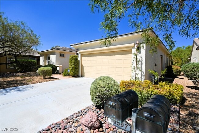 10597 Sopra Ct in Las Vegas, NV - Building Photo - Building Photo