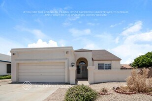 5925 W Shangri La Rd in Glendale, AZ - Building Photo