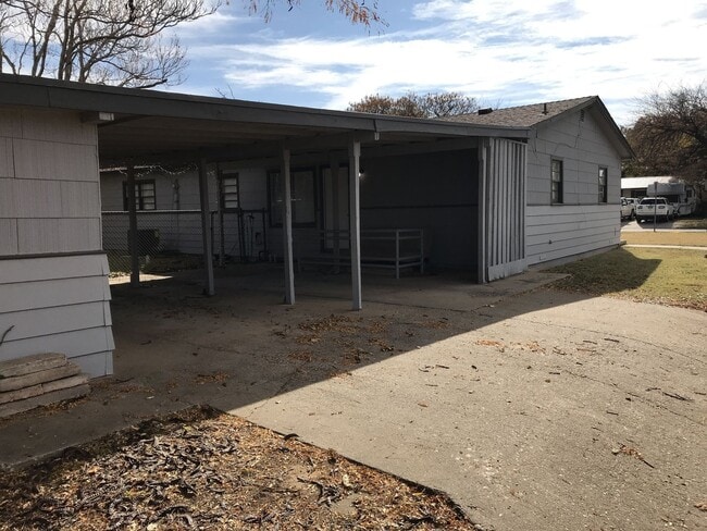 3820 30th St in Lubbock, TX - Building Photo - Building Photo