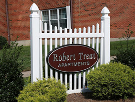 Robert Treat Apartments