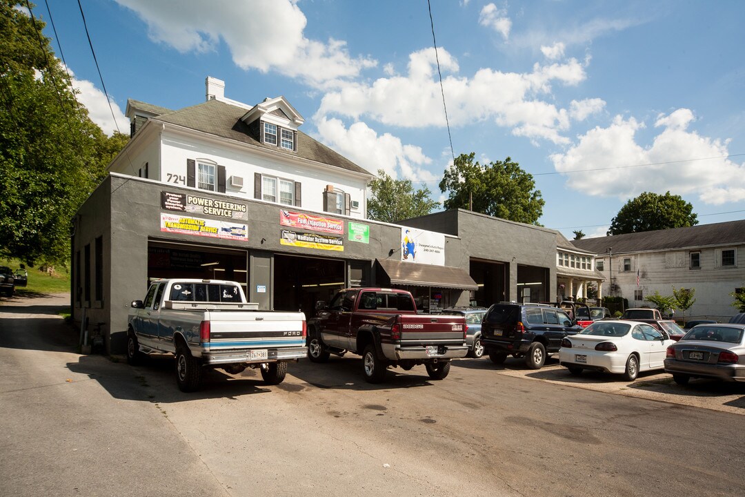 724 Virginia Ave in Hagerstown, MD - Building Photo