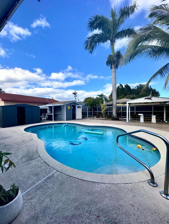 2935 Alabama St in West Palm Beach, FL - Building Photo