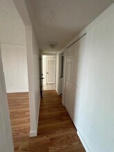 3100 N Pine Island Rd, Unit 404 in Sunrise, FL - Building Photo - Building Photo