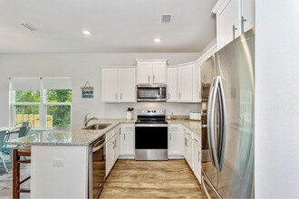 7936 Sweet Retreat Ln in Pensacola, FL - Building Photo - Building Photo