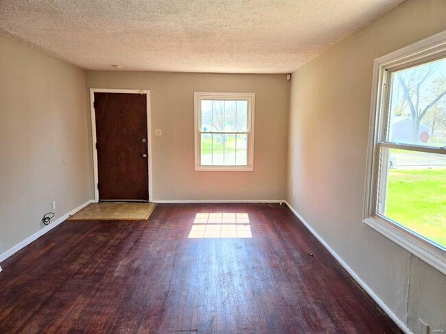 141 Cameron Rd in St. Louis, MO - Building Photo - Building Photo