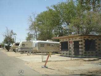 1525 W Main St in Barstow, CA - Building Photo - Building Photo