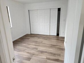 116 Baker Way in Modesto, CA - Building Photo - Building Photo