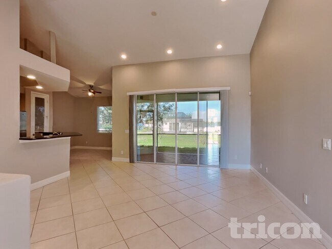 4170 Grobe St in North Port, FL - Building Photo - Building Photo