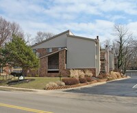 Building Photo - Pinetree Apartments in Dayton, Ohio