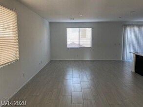 7492 Monticello Bay Ct in Las Vegas, NV - Building Photo - Building Photo