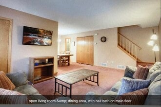 3985 Parkridge Dr in White Bear Lake, MN - Building Photo - Building Photo