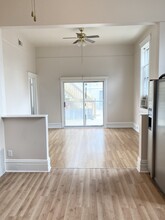 1634 W Addison St, Unit 1634 W. Addison 1R in Chicago, IL - Building Photo - Building Photo