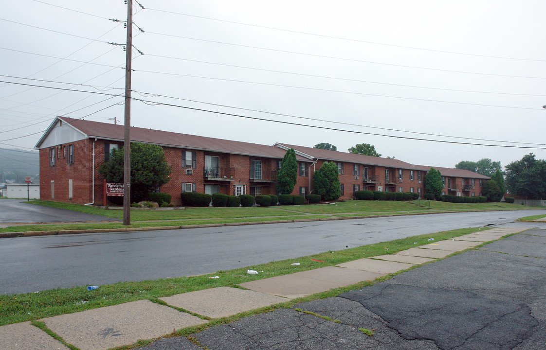 Brookdale Gardens Apartments in Allentown, PA - Building Photo