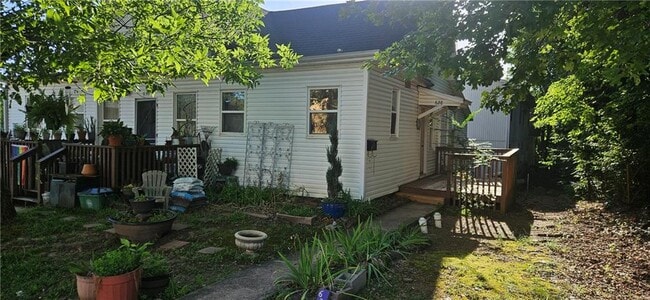 property at 628 Whitham Ave