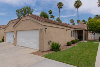 SINGLE STORY HOMES INSIDE GATED COMMUNITY in San Jacinto, CA - Building Photo - Building Photo