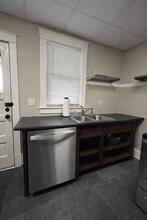 446 Lake St in Eau Claire, WI - Building Photo - Building Photo