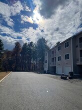 86 Buff Cap Rd in Tolland, CT - Building Photo - Building Photo