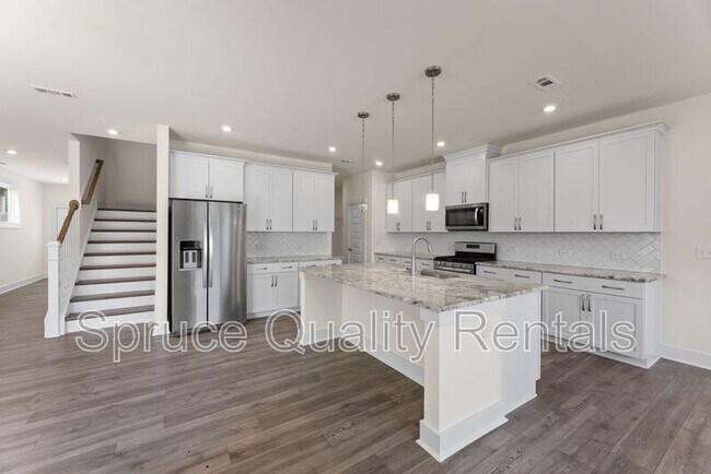 property at 507 Autumn Rain St