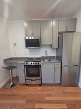 165 Hawthorne St in Chelsea, MA - Building Photo - Building Photo