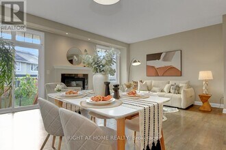 52 Arkose St in Ottawa, ON - Building Photo - Building Photo