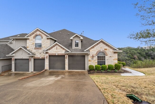 202 Sunrise Ridge Cove in Lakeway, TX - Building Photo - Building Photo