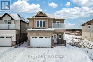 80 Hillcroft Wy in Kawartha Lakes, ON - Building Photo