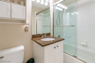 4680 Hawks Nest Way in Naples, FL - Building Photo - Building Photo