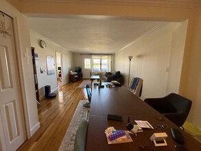 101 Jackson Ave, Unit #3N in Mineola, NY - Foto de edificio - Building Photo