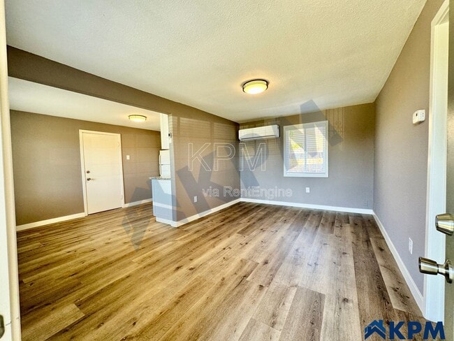 316 S Gertrude Ave in Stockton, CA - Building Photo - Building Photo