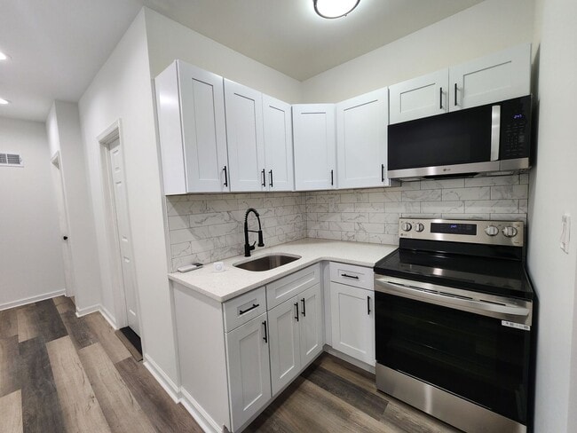 property at 5012 W Stiles St