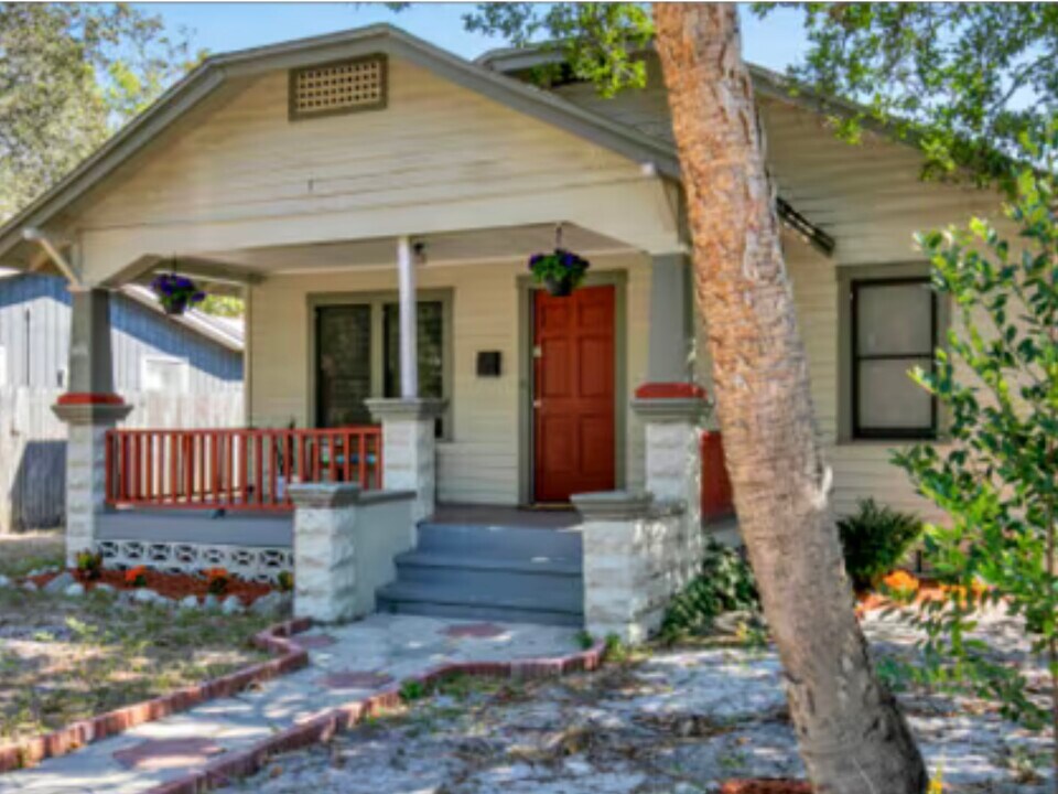 1618 Scranton St S in St. Petersburg, FL - Building Photo