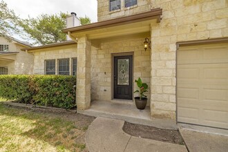 610 Haley's Cove in Leander, TX - Building Photo - Building Photo