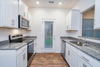 308 Sea Isle Pl in Greer, SC - Building Photo - Building Photo
