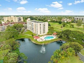 7051 Environ Blvd in Lauderhill, FL - Building Photo