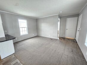 46000 Geddes Rd in Canton Township, MI - Building Photo - Building Photo