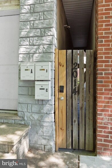 2014 Fleet St in Baltimore, MD - Building Photo - Building Photo