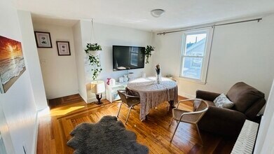 182 West St in Malden, MA - Building Photo - Building Photo