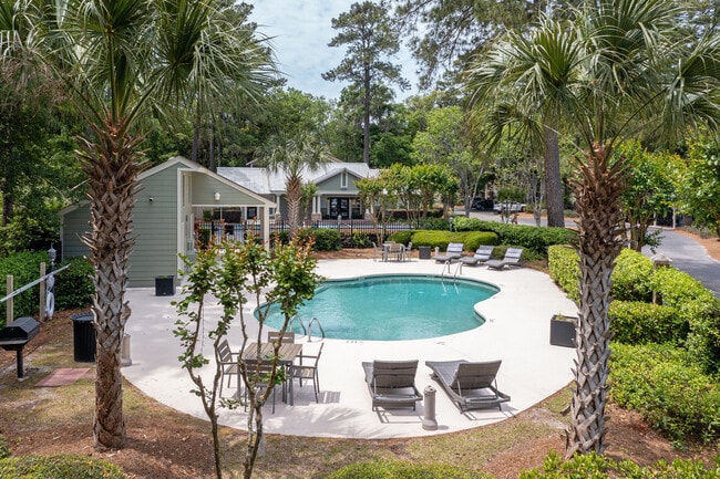 Marsh Point in Hilton Head Island, SC - Foto de edificio - Building Photo