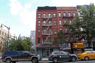 953 Columbus Ave in New York, NY - Building Photo - Building Photo