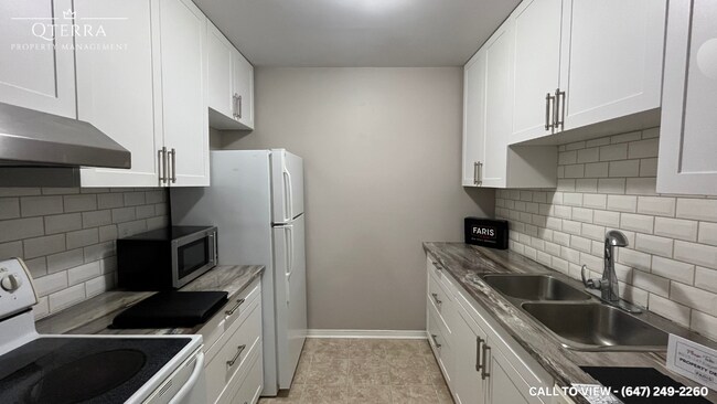 147 Edgehill Dr in Barrie, ON - Building Photo - Building Photo