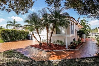 16940 SW 142nd Pl in Miami, FL - Building Photo - Building Photo
