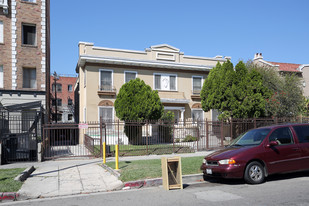 147-153 S Catalina St Apartments