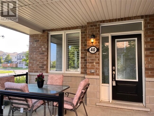 property at 40 Daylily Ln