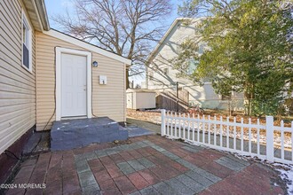 42 Center Ave-Unit -Unit 1 in Keansburg, NJ - Building Photo - Building Photo