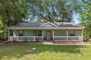 4 Swift Pass in Crawfordville, FL - Building Photo