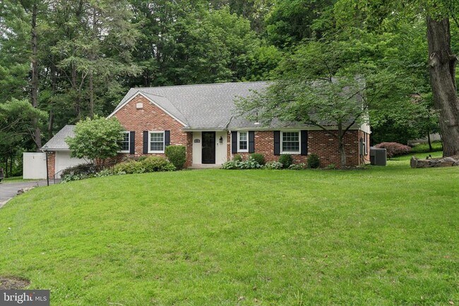 903 Sulgrave Ln in Bryn Mawr, PA - Building Photo - Building Photo