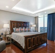 700 E Hildebrand Ave in San Antonio, TX - Building Photo - Building Photo