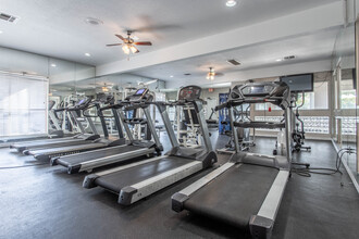 7979 Westheimer Apartments in Houston, TX - Building Photo - Interior Photo