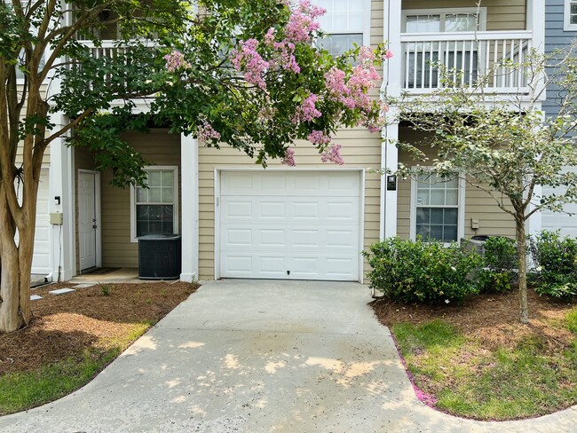1732 Pryor Rd SW in Atlanta, GA - Building Photo - Building Photo